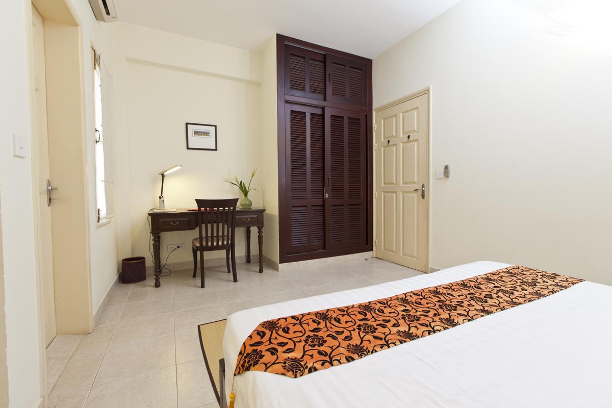 Grand Residence Phnom Penh Exterior photo