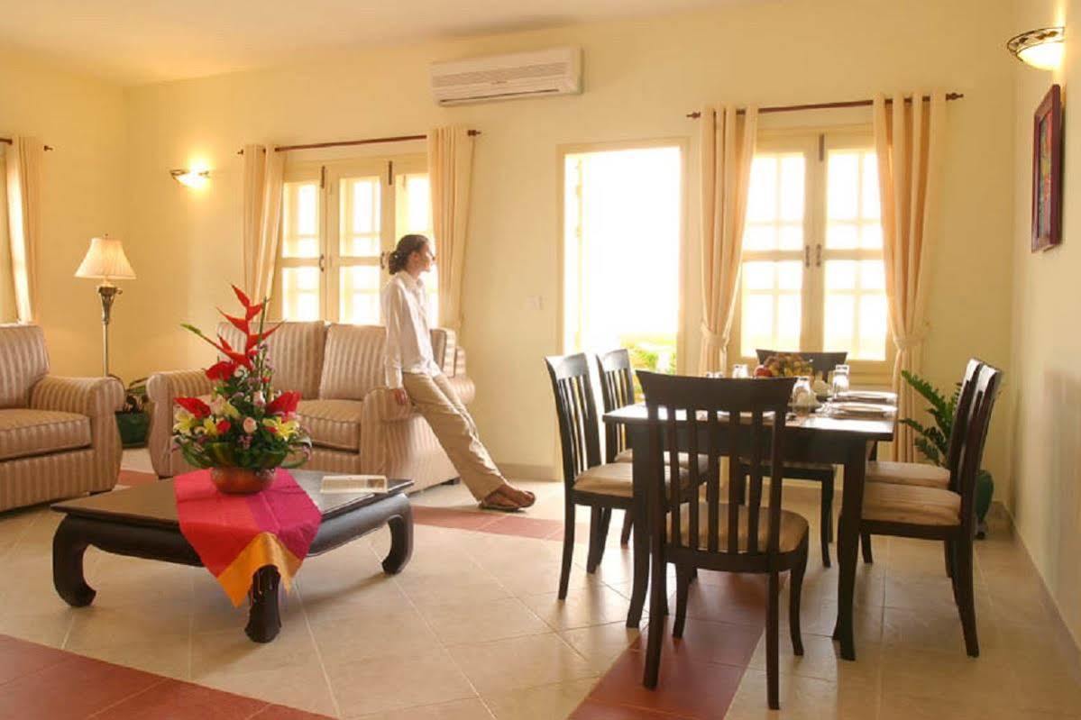 Grand Residence Phnom Penh Exterior photo